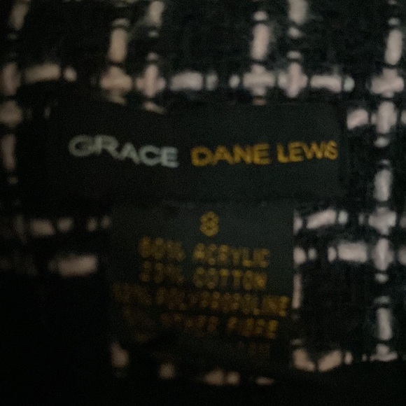 Grace Diane Lewis 2 pc. Suit. Black and Pink. Size 8 - Picture 2 of 8